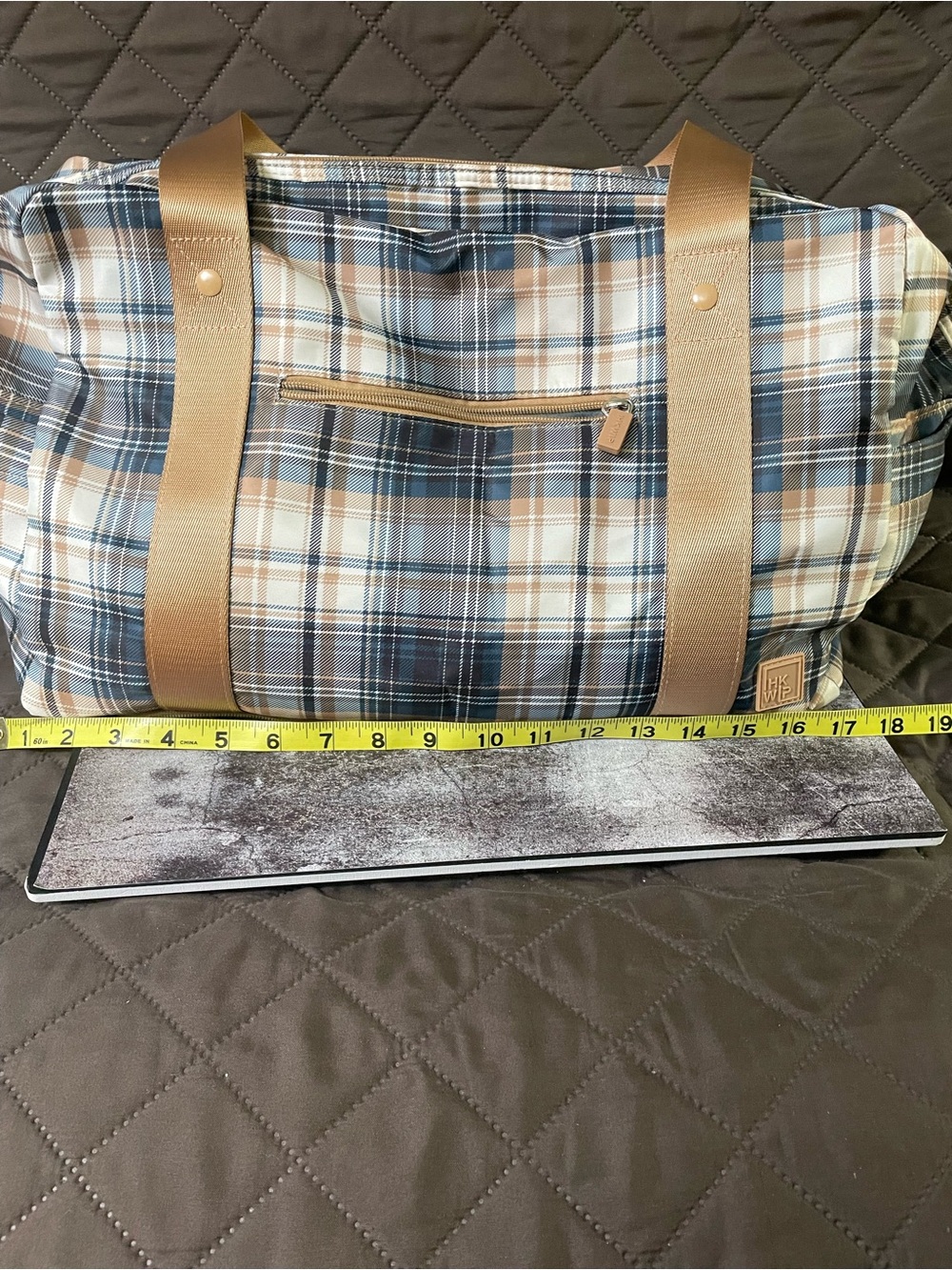 3- piece set by IHKWIP, duffel bag with makeup bag, and crossbody bag - Picture 8 of 16